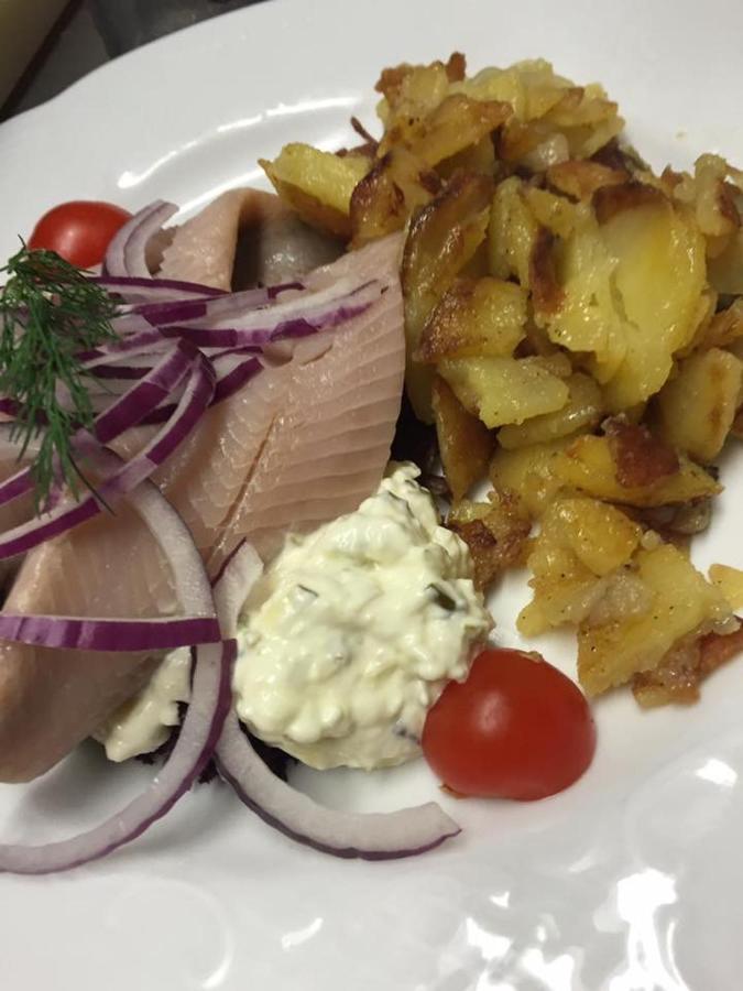 Restaurant-Cafe-Pension Himmel Landshut Exterior foto